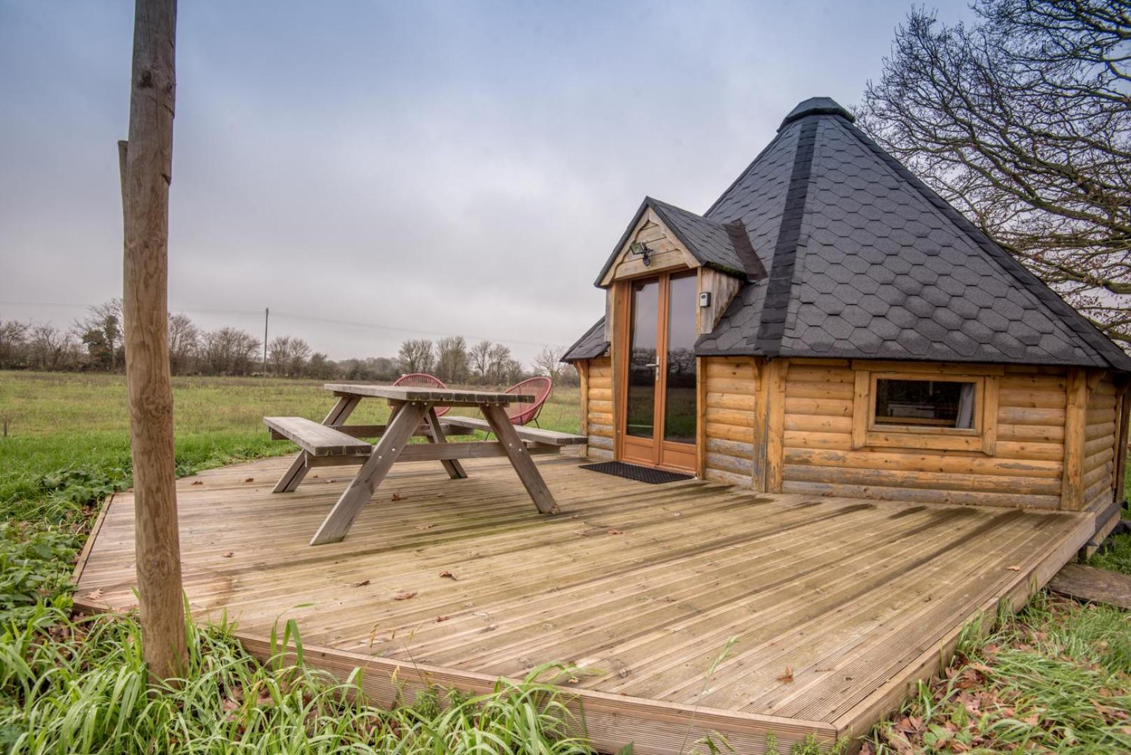 Kota Pension Morannes sur Sarthe-Daumeray Buitenkant foto
